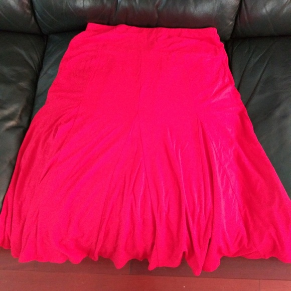 NWT Grace Elements 2PC Red Skirt Set Size Medium - Picture 3 of 8